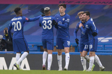 因排名垫底多名球员家人遭死亡威胁，佛罗伦萨官方表示谴责