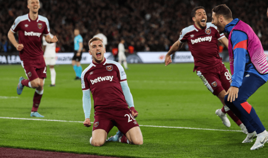 记者：经球队和教练共同决定，萨拉赫将不会随利物浦出战国米