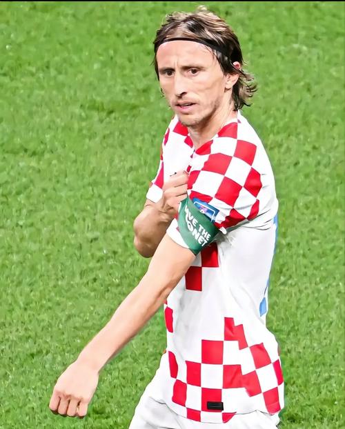 哈弗茨为彪马足球代言