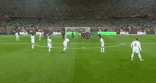 6场贡献9球1助攻，卡扎伊什维利当选中超9／10月最佳球员