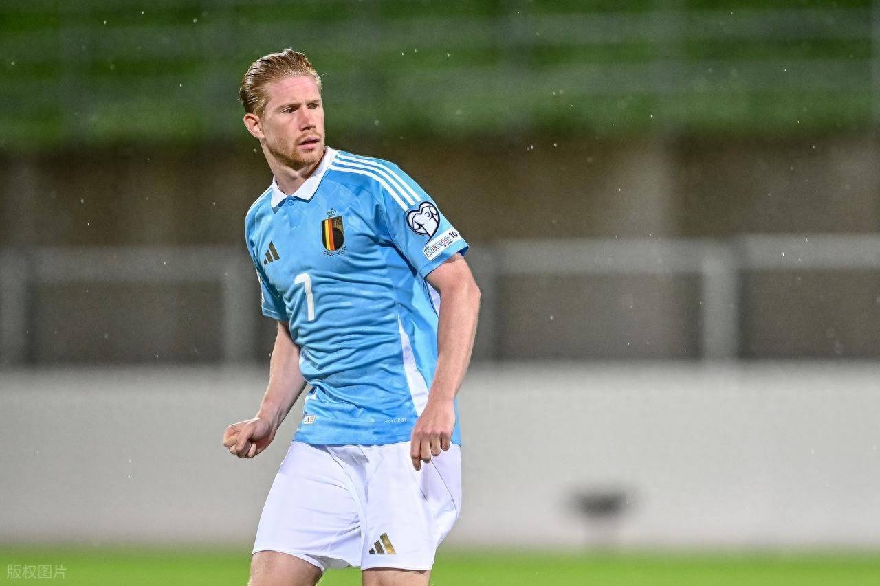 孔帕尼：逆转困境的精神很重要，迪亚斯总能在混乱中创造可能